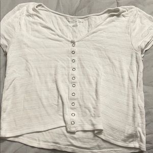 white american eagle button t-shirt